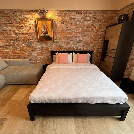 Casa Armoniei Hotell Baia Mare Eksteriør bilde
