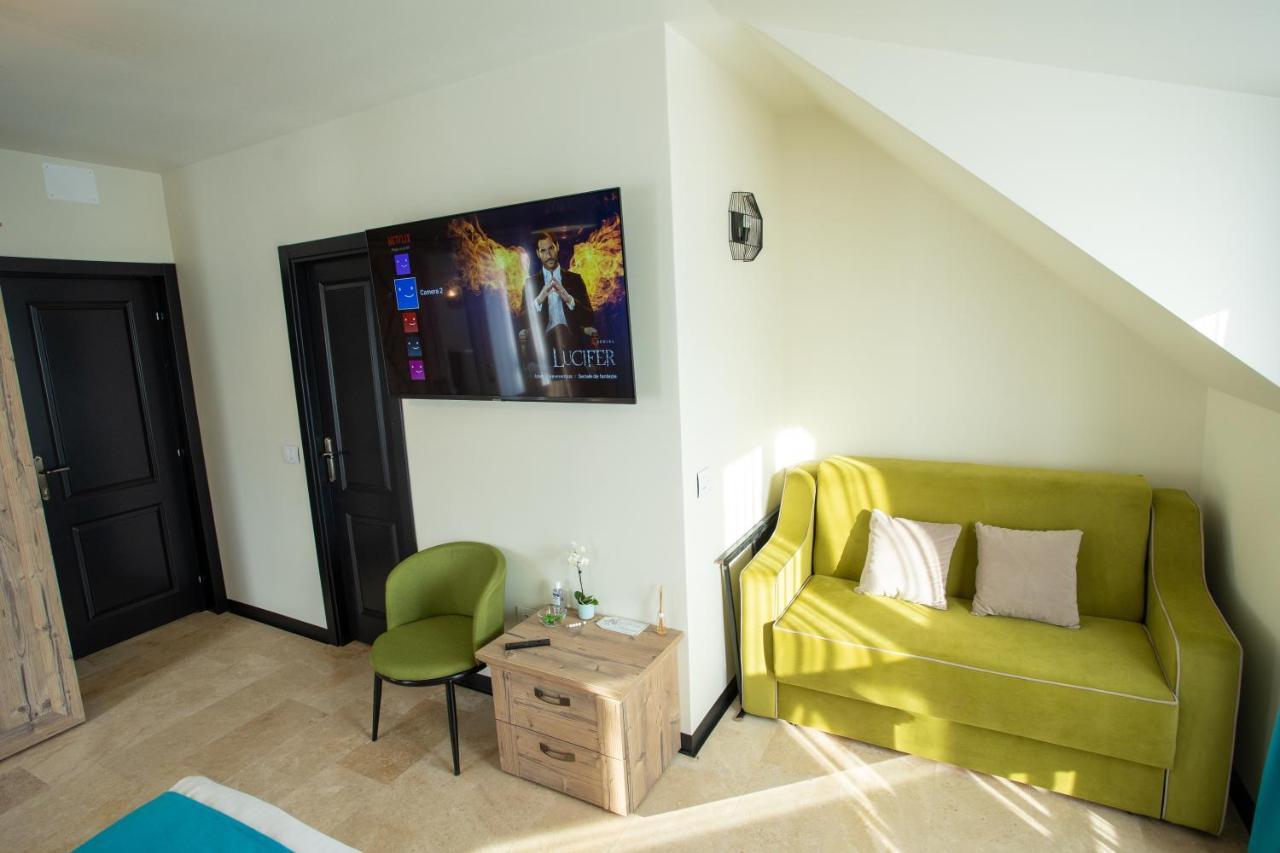 Casa Armoniei Hotell Baia Mare Eksteriør bilde