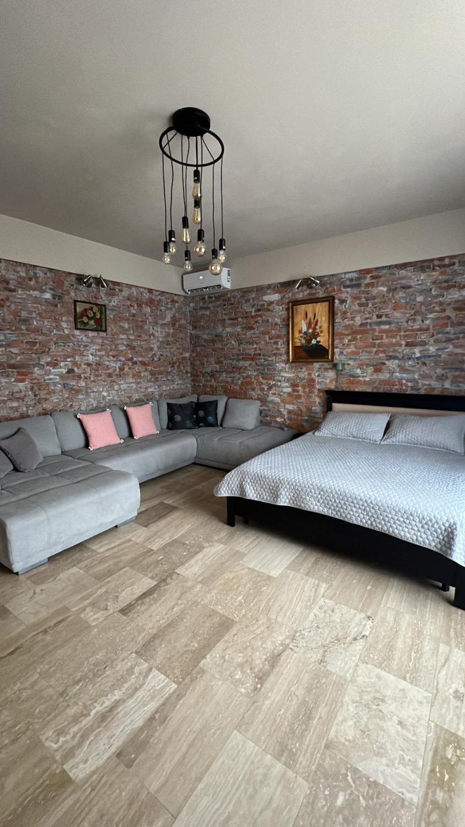 Casa Armoniei Hotell Baia Mare Eksteriør bilde